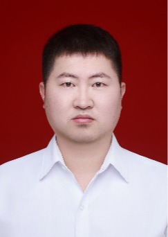 潘明光